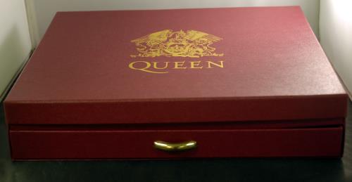 Queen Box Of Tricks + Mailer Box UK CD Album Box Set (344545) Queen Box Of Tricks + Mailer Box UK CD Album Box Set (344545)